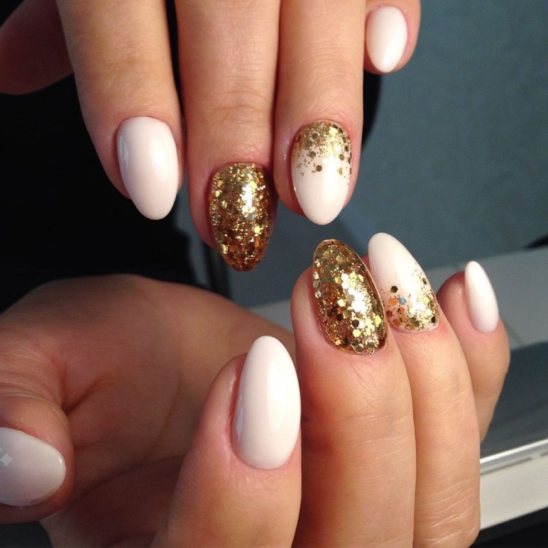 Маникюр на миндалевидные ногти