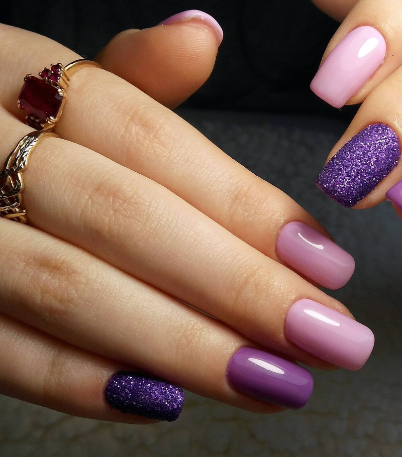 Фиолетовый маникюр