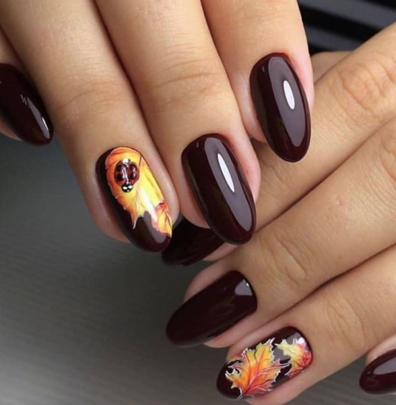 Маникюр на короткие ногти осень