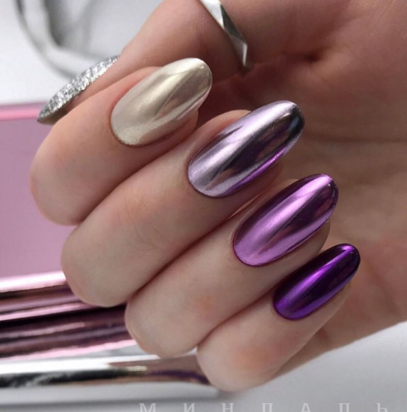 Серебристые ногти