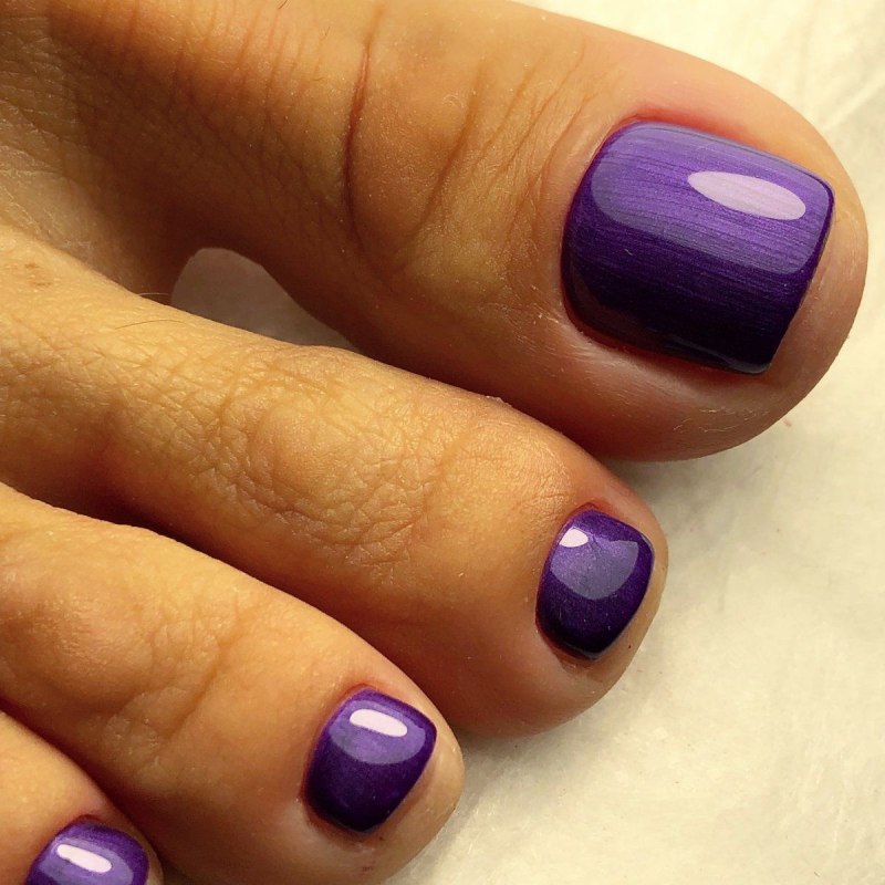 Педикюр лавандовый