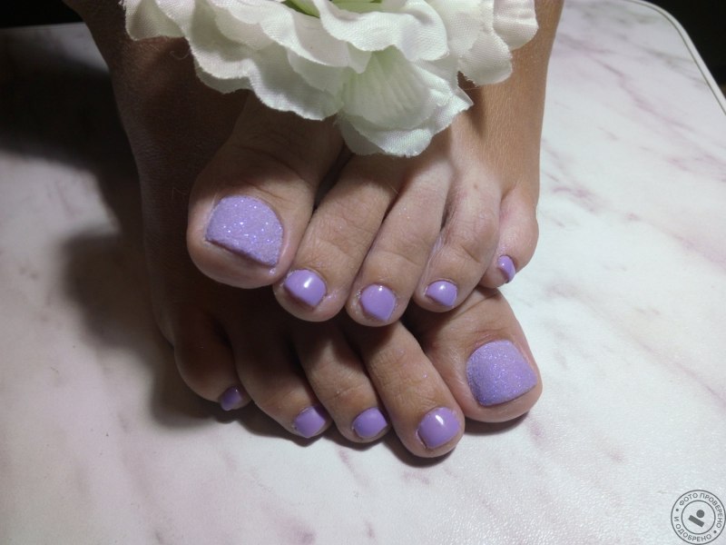 Педикюр френч цветной