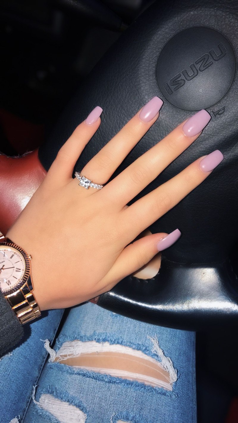 Маникюр на половину ногтя