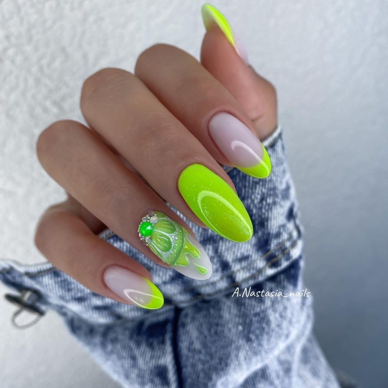 Лайм на ногтях