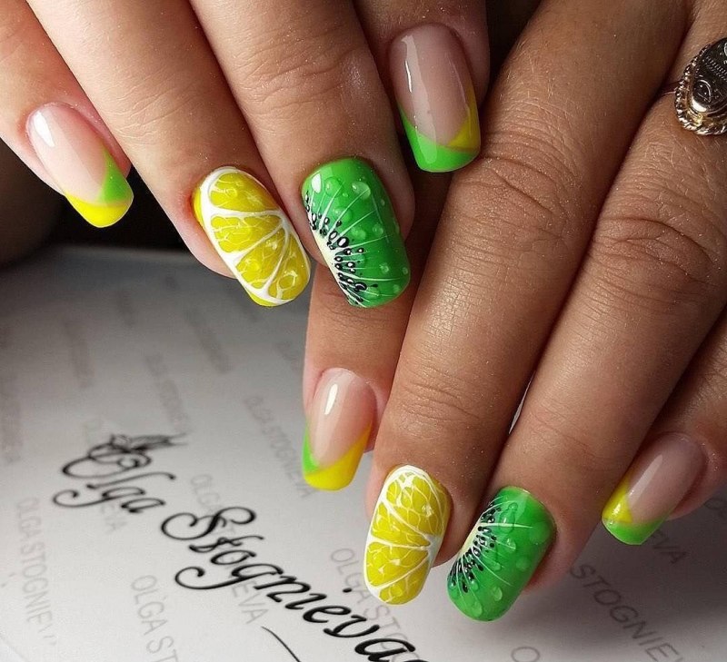 Лаймовый маникюр