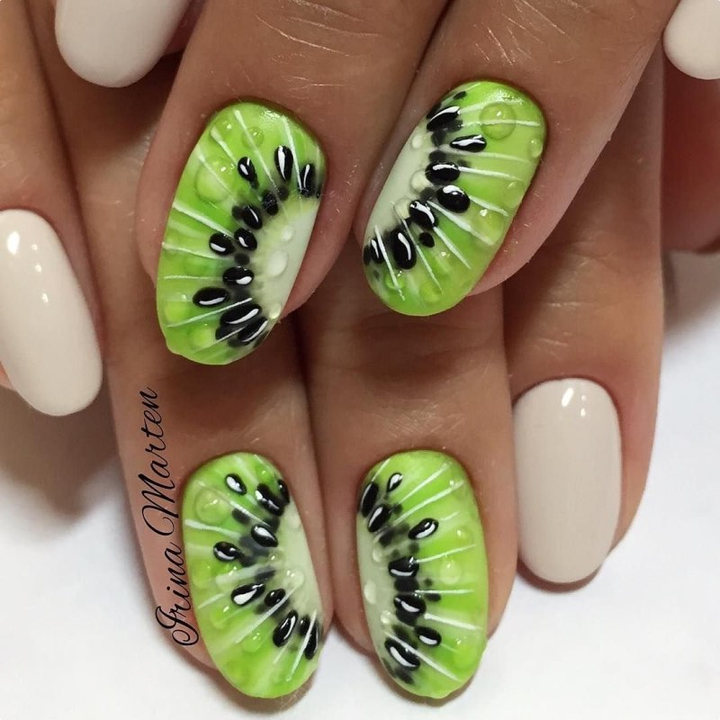 Лаймовый маникюр 2022