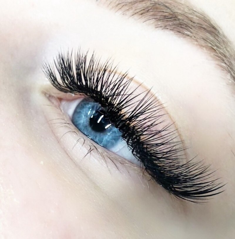 Классическое наращивание ресниц