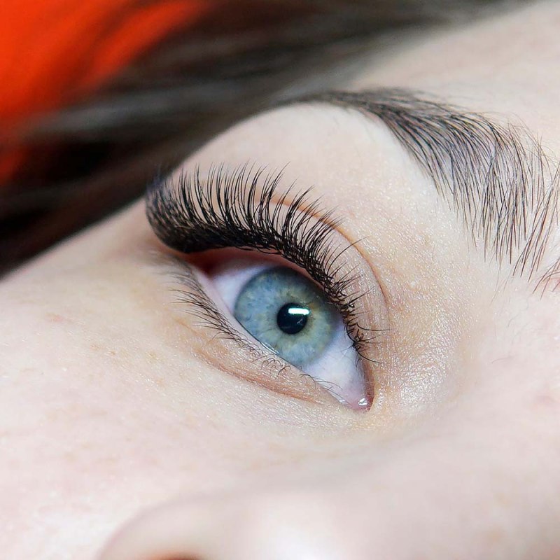 Нарощенные ресницы