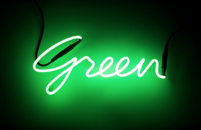 Зеленая надпись