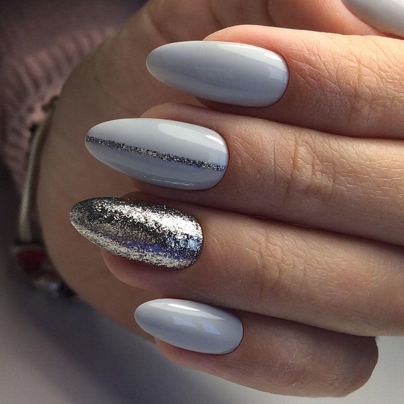 Ногти в стиле Минимализм