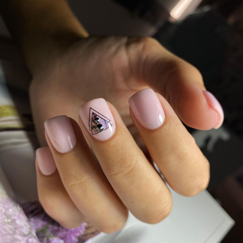 Естественный маникюр