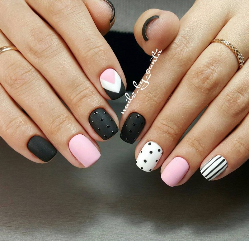 Бежевый маникюр на короткие ногти