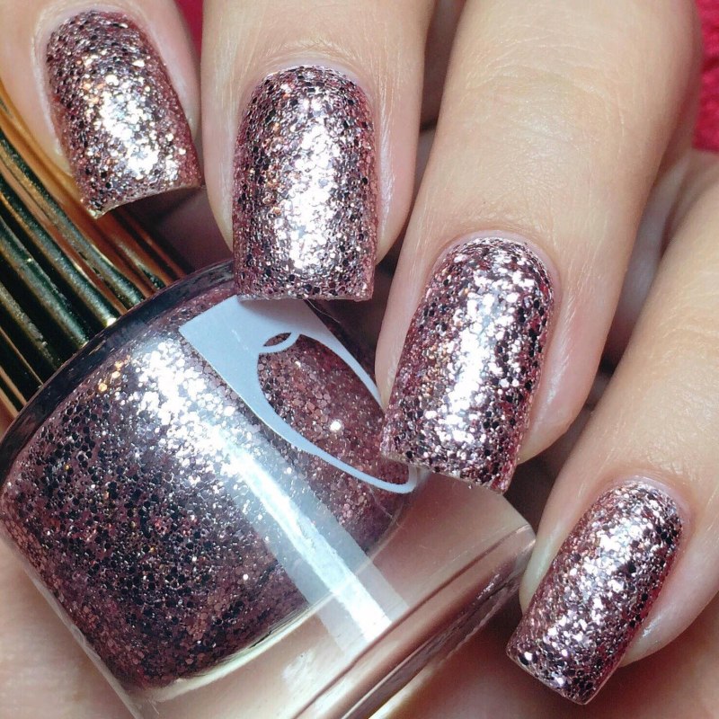 Глиттер нейлс