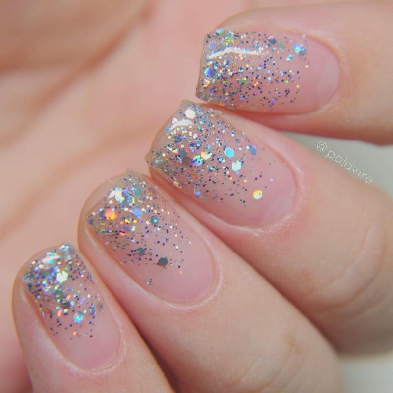 Блестящие ногти