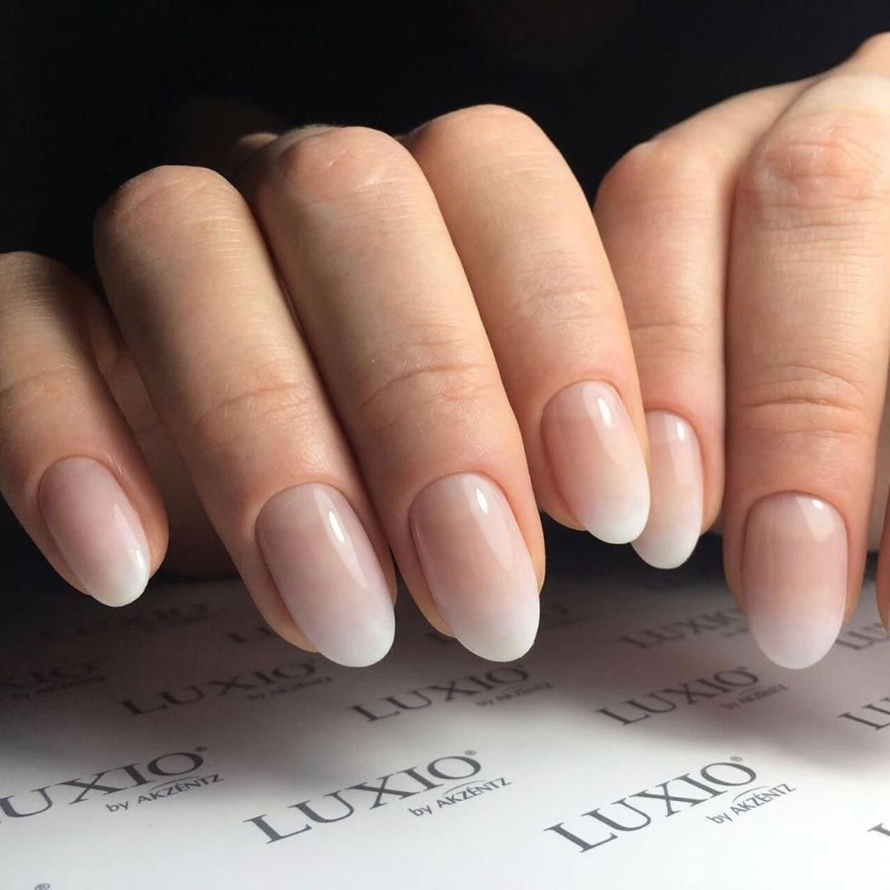 Френч градиент нюд