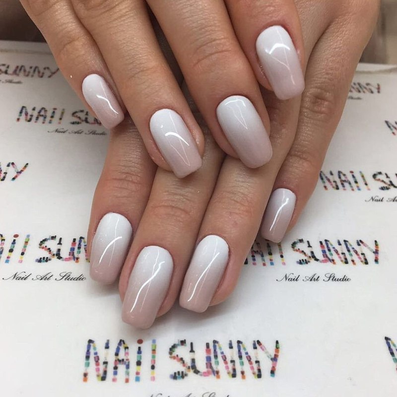 Френч градиент омбре маникюр