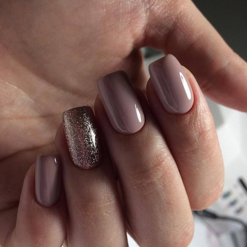 Маникюр мокко матовый