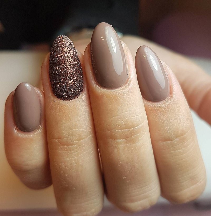 Цвет мокко на ногтях