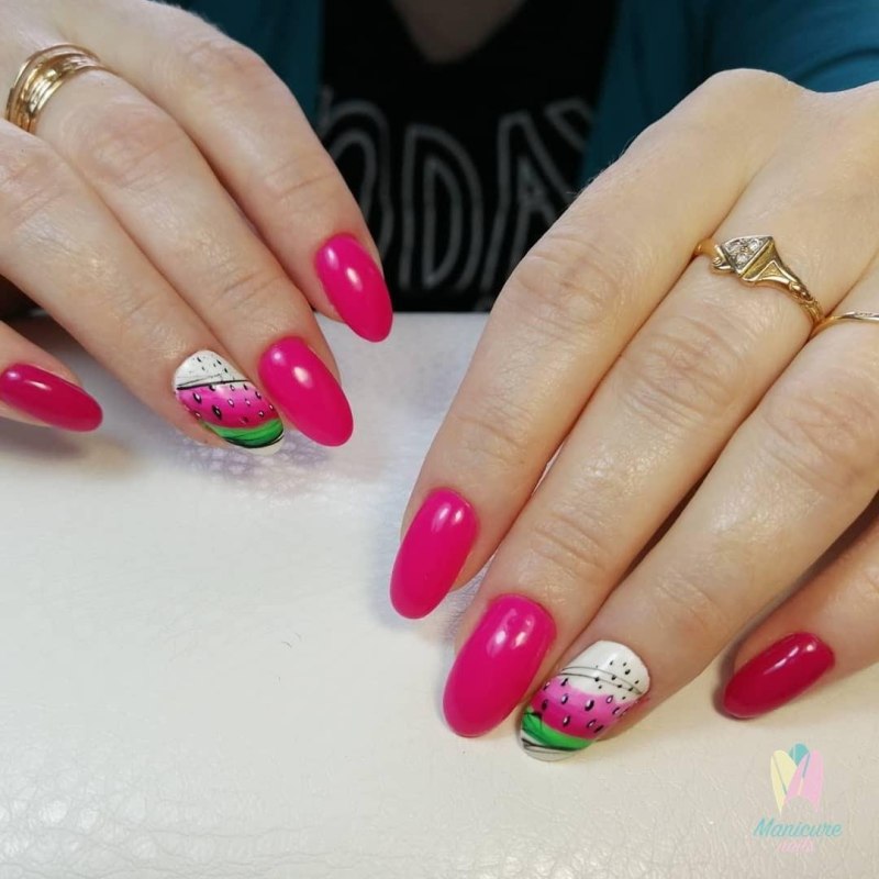 Праздничный маникюр на день рождения