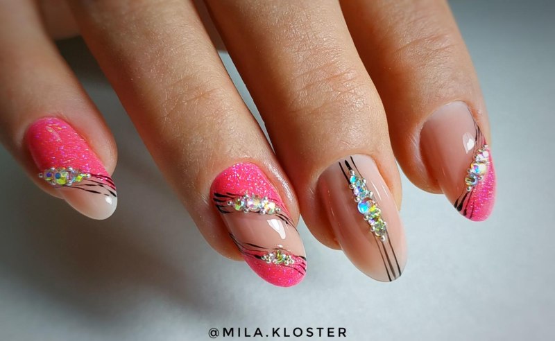 Праздничный маникюр 2020 на день рождения