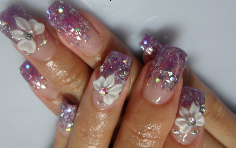 Праздничный маникюр на юбилей