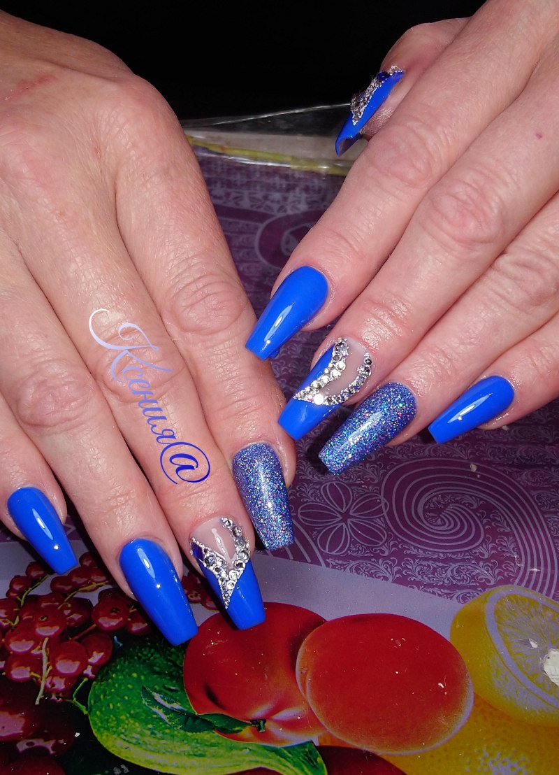 Маникюр на день рождения