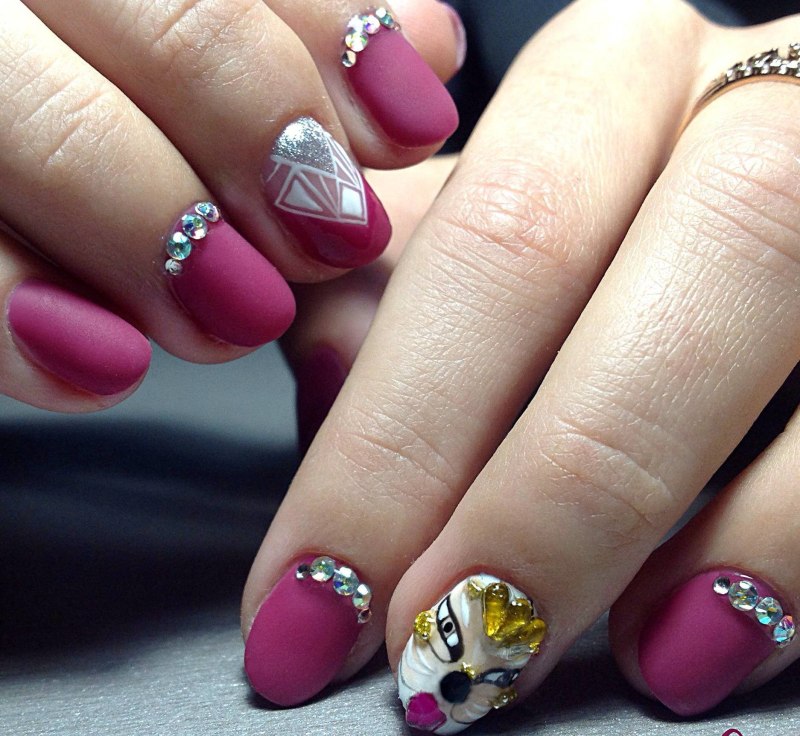 Маникюр на день рождения