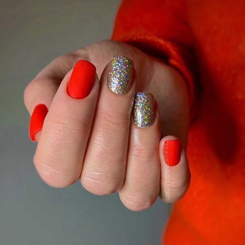 Праздничный маникюр 2021 на день рождения