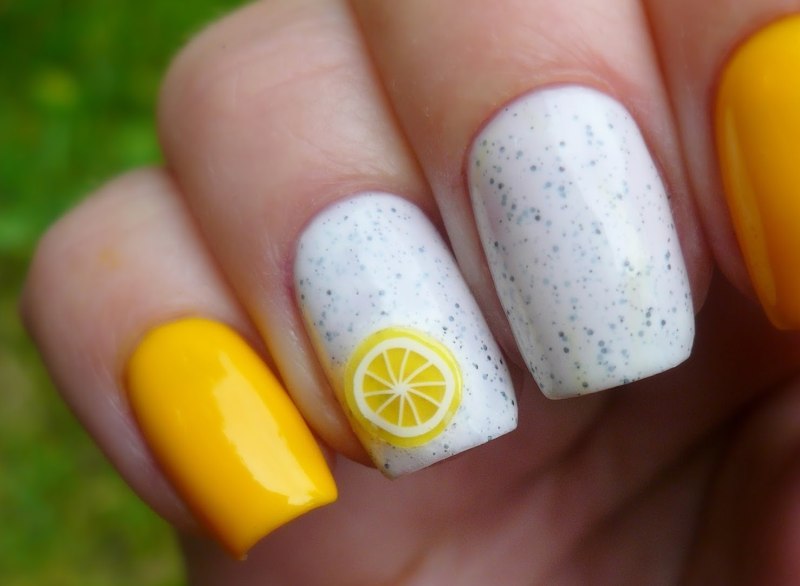 Ногти желтого цвета