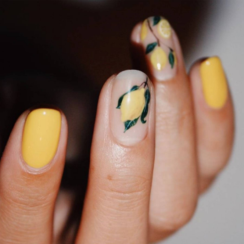 Апельсин на ногтях