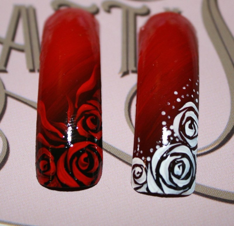 Витражная роза на ногтях