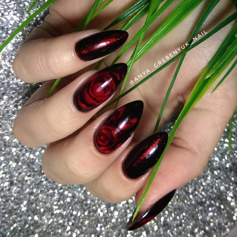 Желейные ногти Кайли Дженнер