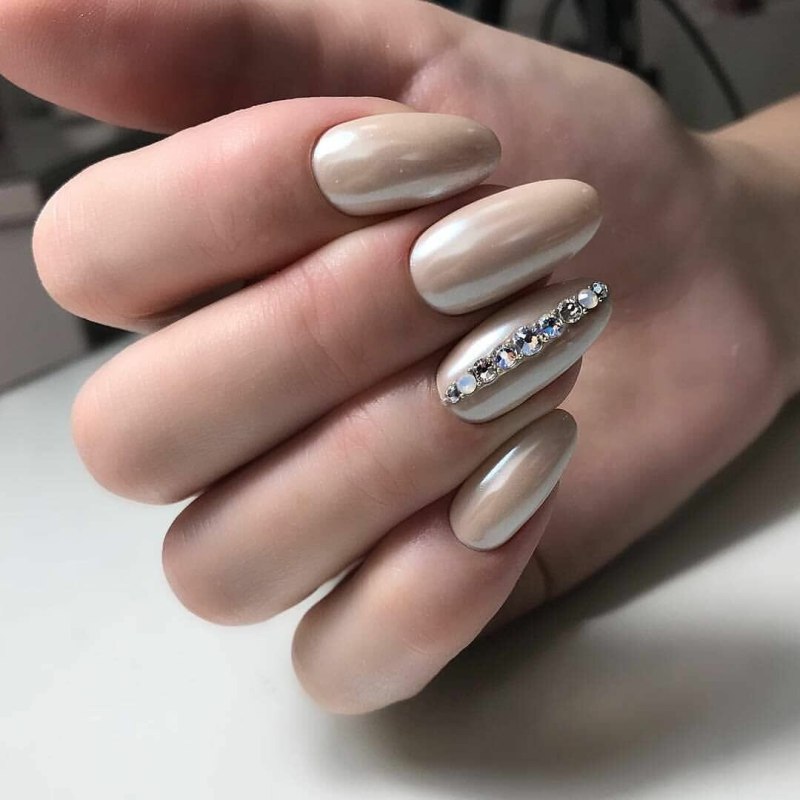 Маникюр 2020 втирка Жемчужная