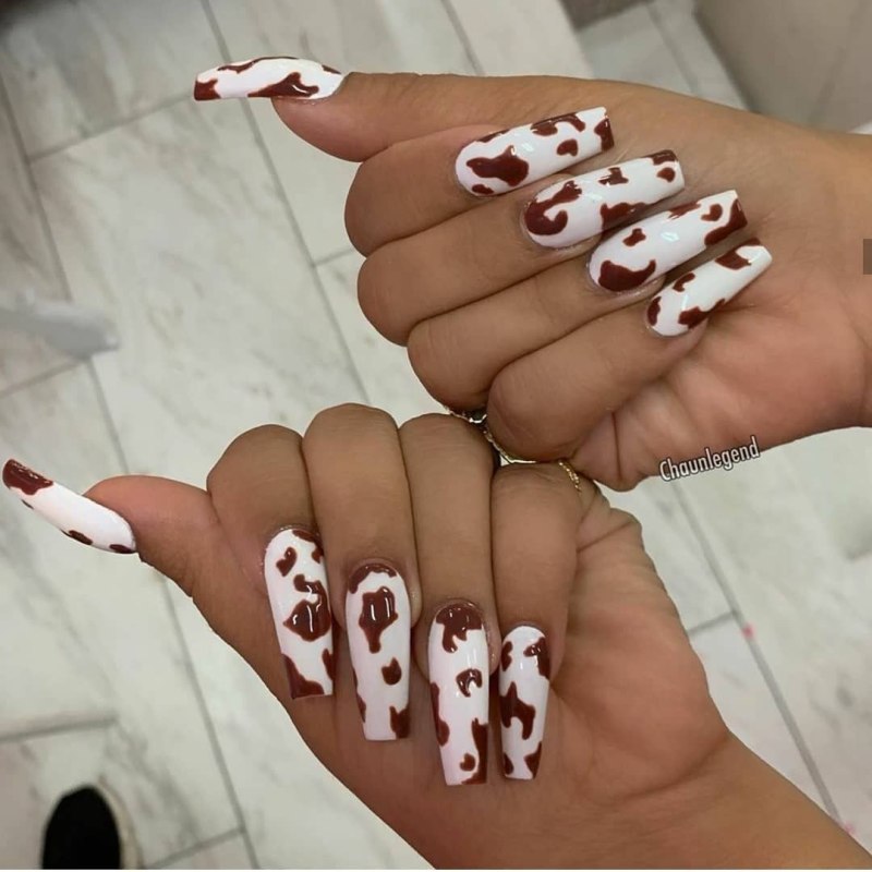 Коровий маникюр на длинные ногти