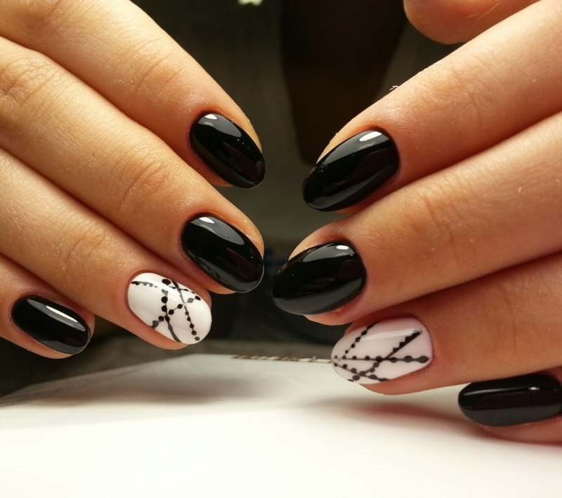 Шеллак черно белый