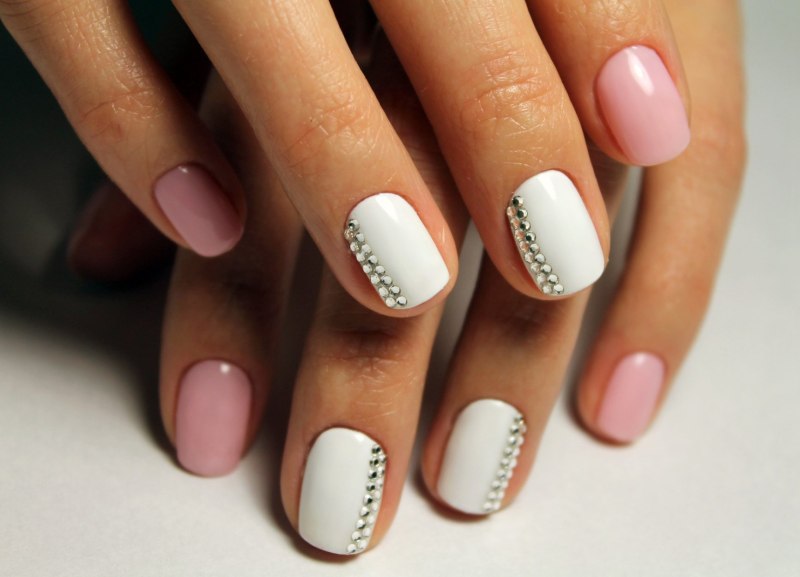 Лёгкий дизайн ногтей гель лаком