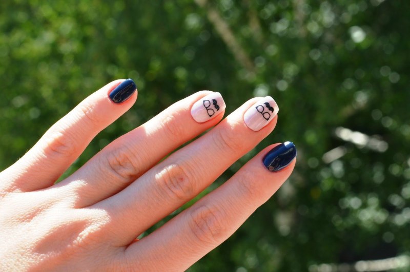 Маникюр обычным лаком