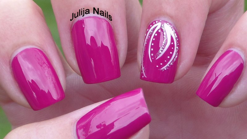 Маникюр с розовым лаком для начинающих