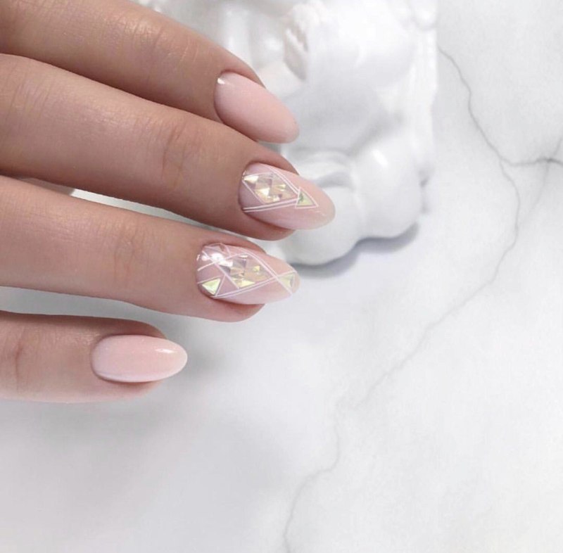 Красивый маникюр с втиркой