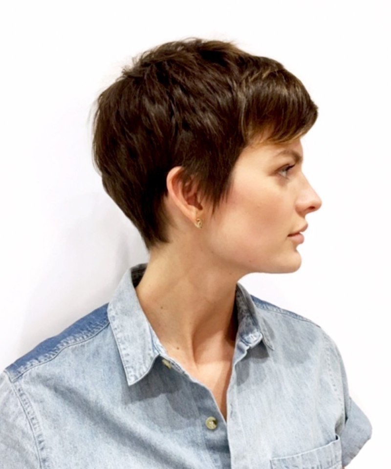 Стрижки Гарсон Боб