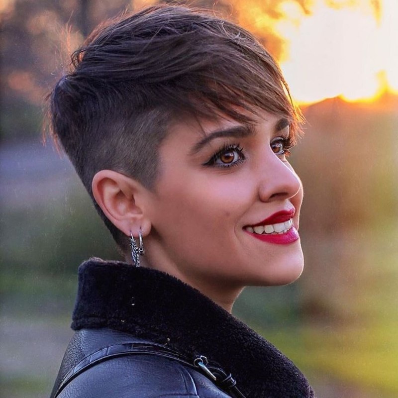 Стрижка Томбой Боб