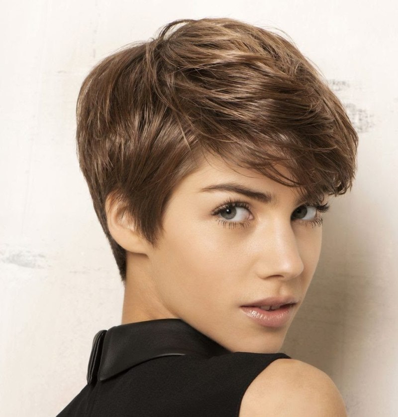 Стрижка по основе Пикси