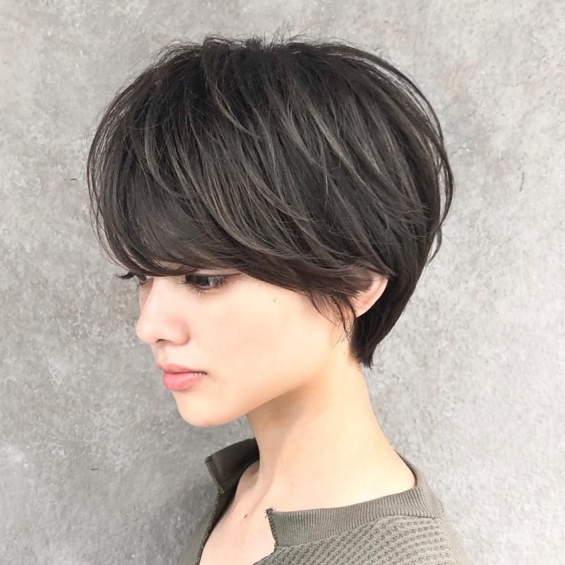 Стрижка Гарсон затылок