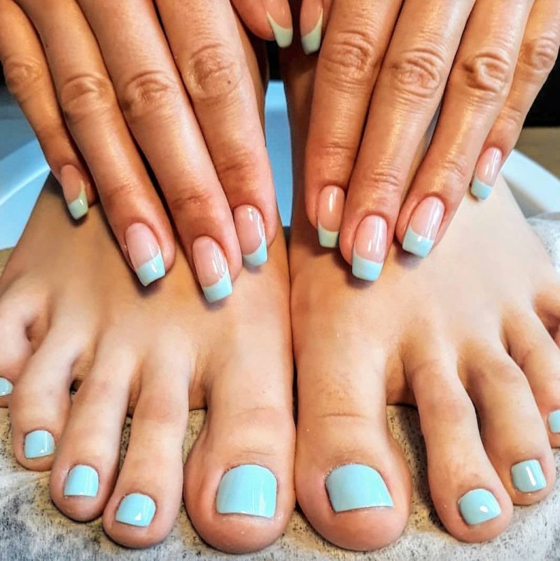 Красивый педикюр