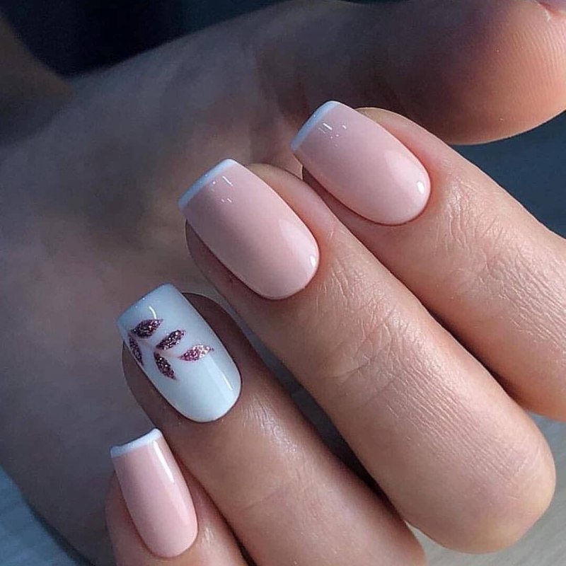 Нежный маникюр