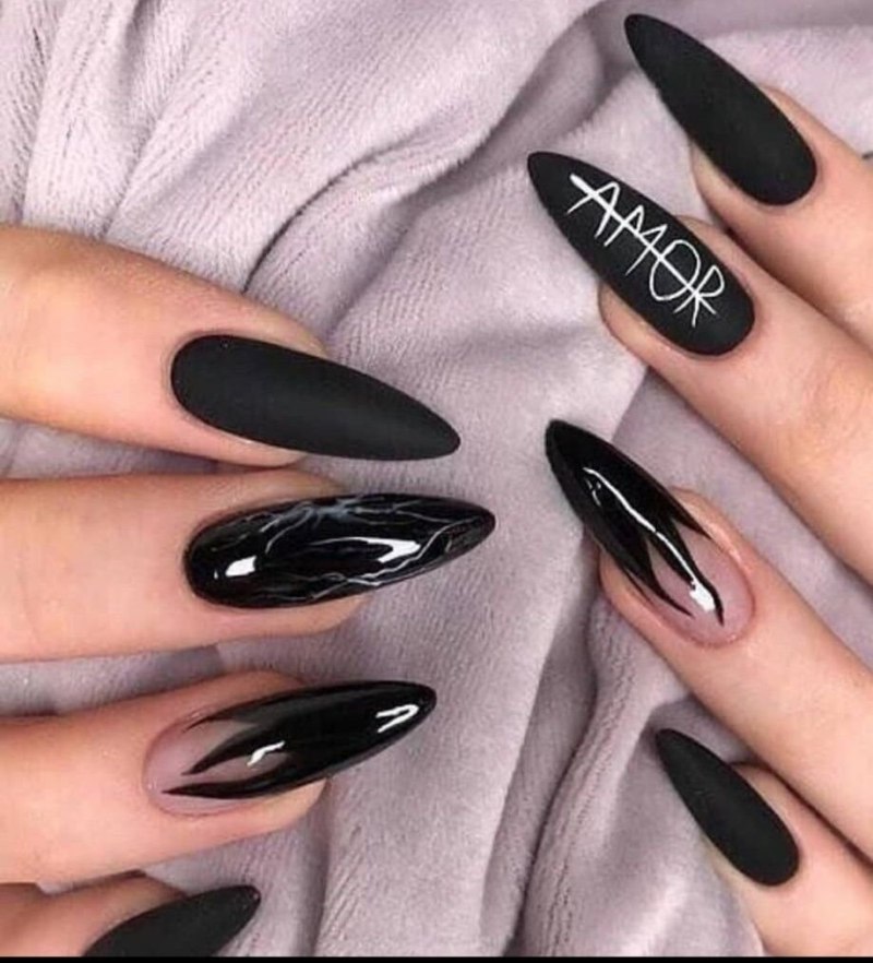 Черный френч 2022 миндаль