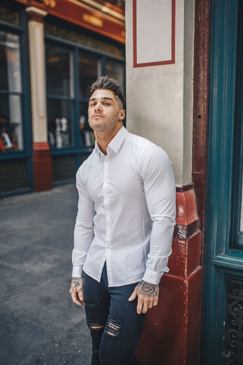 Обтягивающая чёрная майка с длинными рукавами мужская