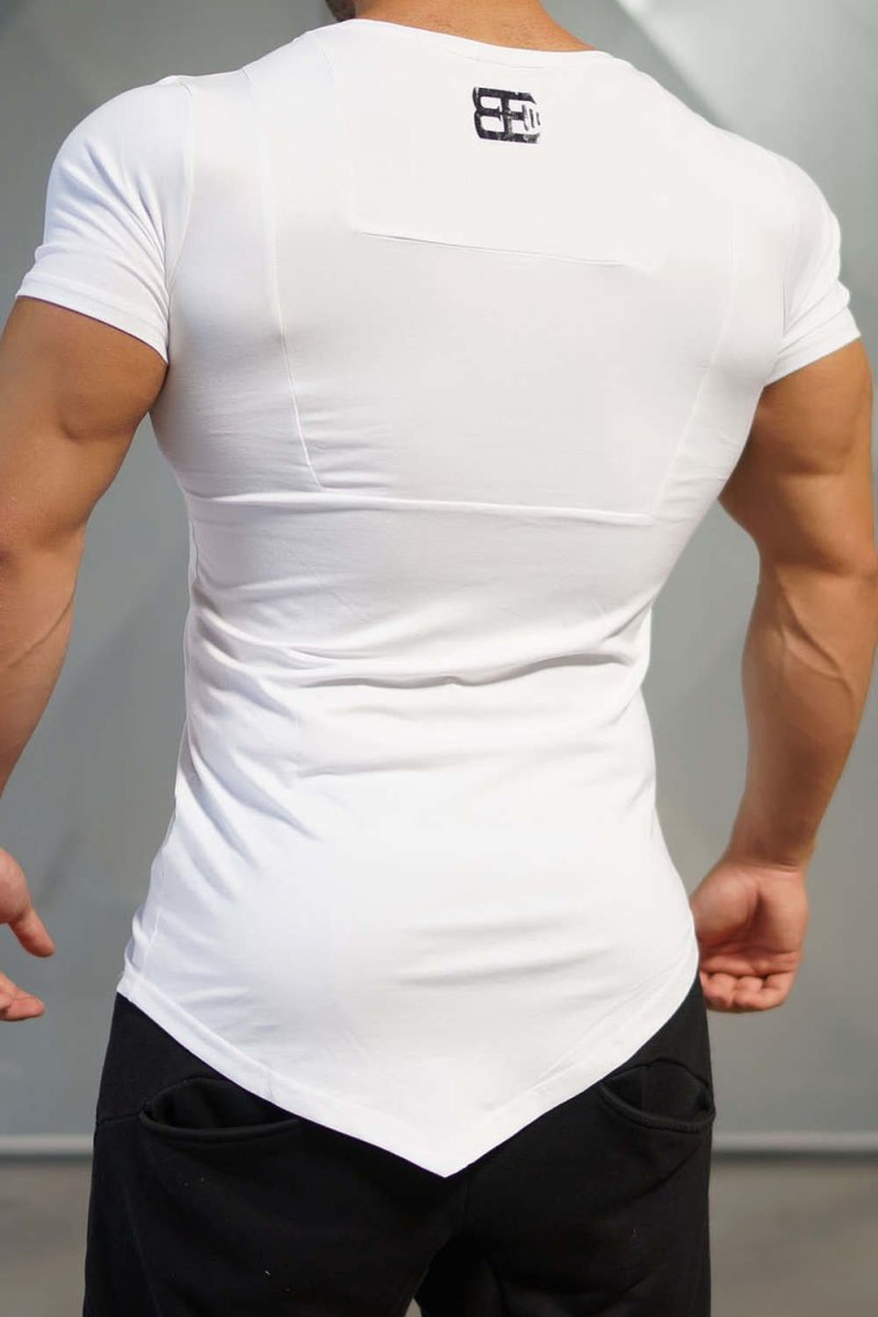 Обтягивающая футболка мужская
