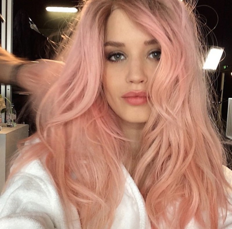 Лавандовый цвет волос на короткие волосы