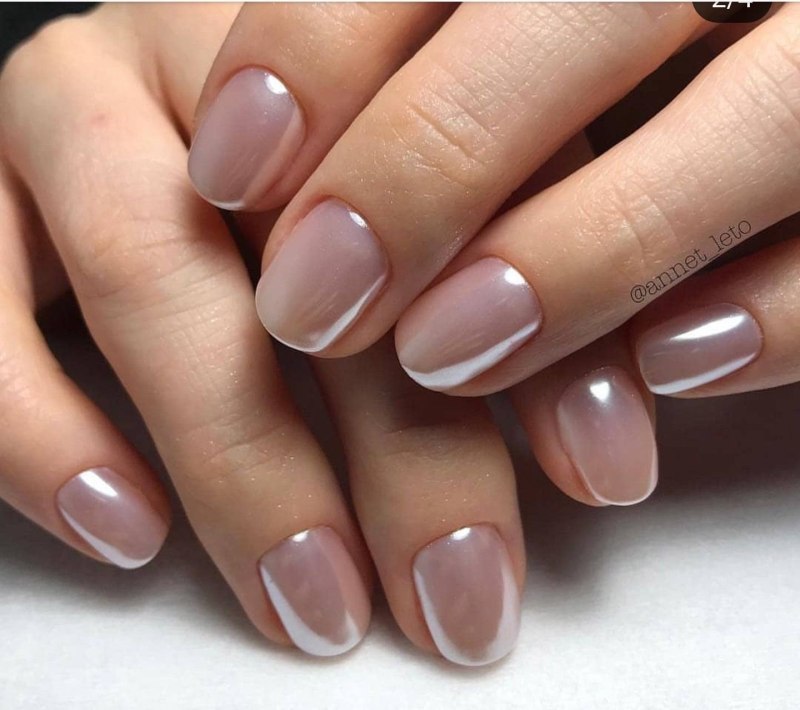 Нюдовые ногти квадрат